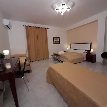 Siracusa Breakfast & Rooms Syrakusa Exteriör bild