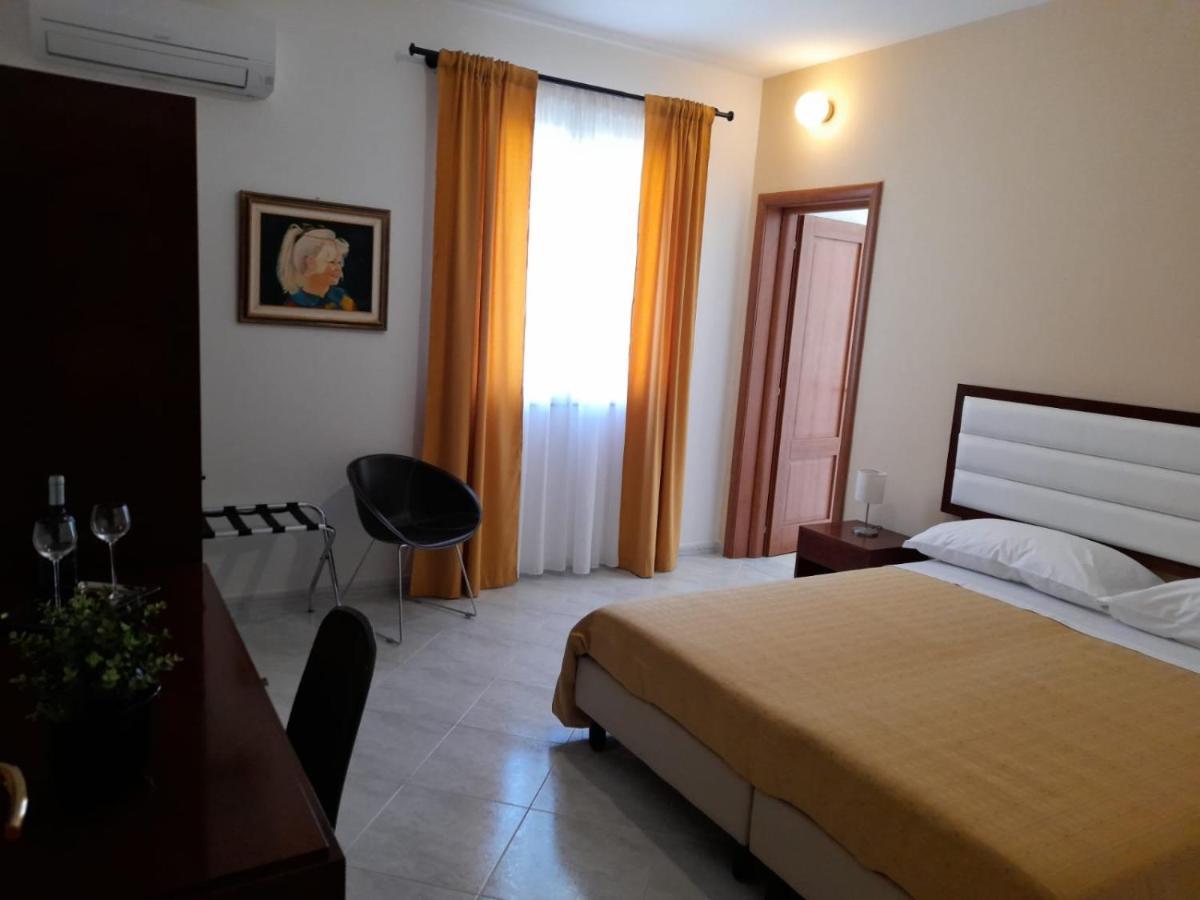 Siracusa Breakfast & Rooms Syrakusa Exteriör bild